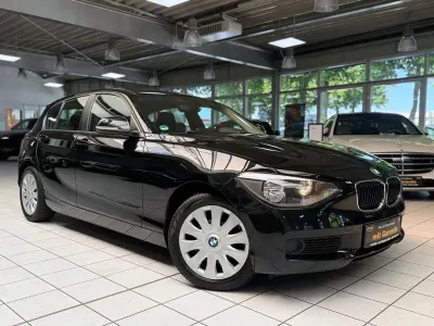 Gebraucht BMW 114 Sport Line 102 PS (75 kW) 2012 Schwarz Kleinwagen
