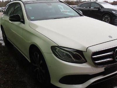 Gebraucht Mercedes E300 306 PS (225 kW) 2019 Diamantweiss Kombi