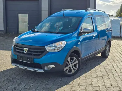 Gebraucht Dacia Dokker Stepway 90 PS (66 kW) 2017 Blau Van / Kleinbus