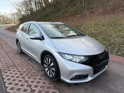 Second-hand Honda Civic Executive 120 CP (88 kW) 2014 Argintiu Break