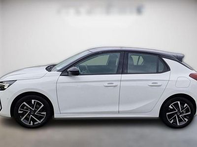 Weiß Gebraucht 2024 Opel Corsa | 17.790 € (Guter Preis)