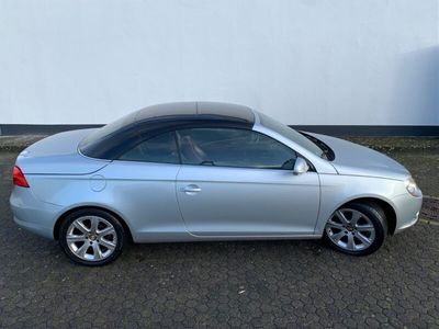 gebraucht VW Eos 2.0 FSI Standard