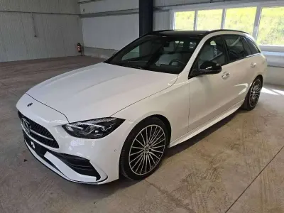 Gebraucht Mercedes C300 Advanced 258 PS (189 kW) 2024 Weiß Kombi