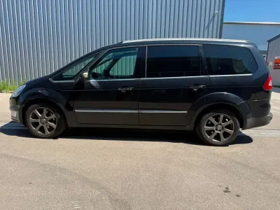 Gebraucht Ford Galaxy Titanium 200 PS (147 kW) 2011 Schwarz Van / Kleinbus