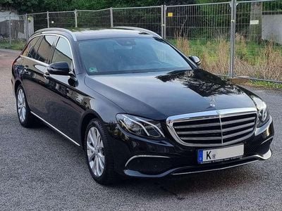 Mercedes E200