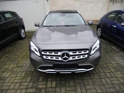 Mercedes GLA200
