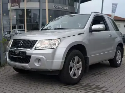 Gebraucht Suzuki Grand Vitara Comfort 166 PS (122 kW) 2011 Grau SUV