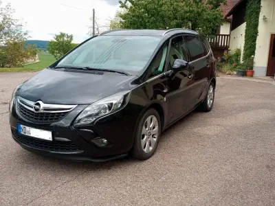 Gebraucht Opel Zafira Tourer 165 PS (121 kW) 2012 Schwarz Van / Kleinbus