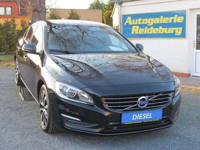 Gebraucht Volvo S60 Linje Svart 120 PS (88 kW) 2018 Schwarz Limousine