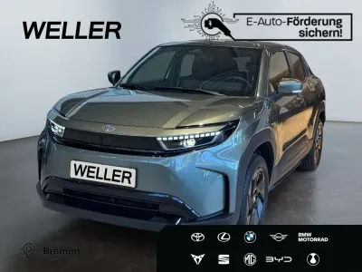 Neu Toyota Urban Cruiser 127 kW (174 PS) 2026 Pine green SUV