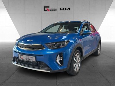 Blau Gebraucht 2024 Kia Stonic Vision SUV | 20.990 € (Fairer Preis)