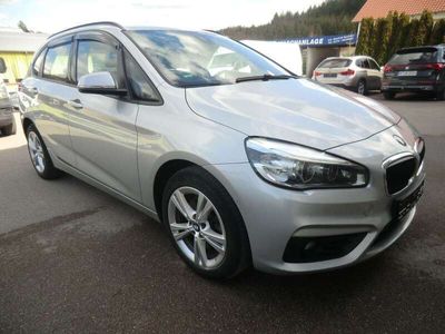 gebraucht BMW 220 d Aut. Active Tour. Navi/Leder/Memory/HeadUp