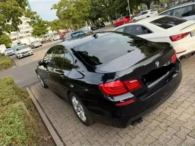 Gebraucht BMW 530 M Sport 258 PS (189 kW) 2011 Schwarz Limousine