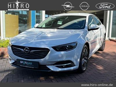 Usata Opel Insignia Edition 140 CV (102 kW) 2019 Bianco Berlina