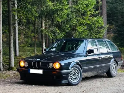 Brugt BMW 318 140 HK (102 kW) 1993 Sort Stationcar