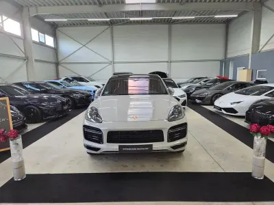 Gebraucht Porsche Cayenne Turbo 549 PS (403 kW) 2022 Grau SUV