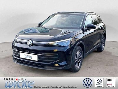 Neu VW Tiguan 131 PS (96 kW) 2026 Grenadillschwarz SUV