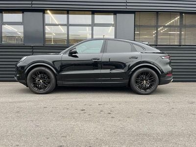 Gebraucht Porsche Cayenne 354 PS (260 kW) 2025 Schwarz SUV
