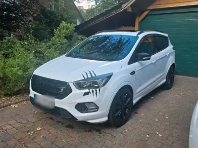Gebraucht Ford Kuga ST-Line 241 PS (177 kW) 2018 Weiß SUV
