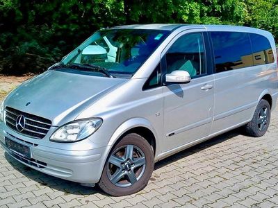 Silber Gebraucht 2007 Mercedes Viano Van / Kleinbus | 9.990 € (Fairer Preis)