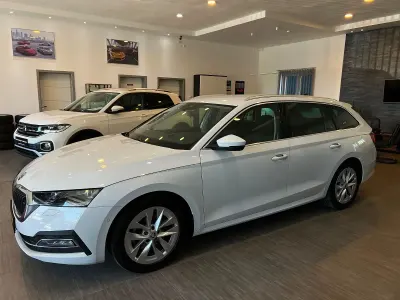 Gebraucht Skoda Octavia 150 PS (110 kW) 2022 Weiß Kombi