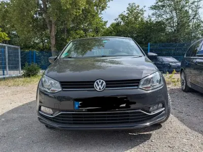 Gebraucht VW Polo Highline 90 PS (66 kW) 2016 Grau Kleinwagen