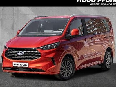 Gebraucht Ford Tourneo Titanium 170 PS (125 kW) 2025 Rot Van / Kleinbus