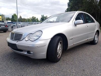 Mercedes C180