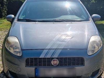 Grau Gebraucht 2008 Fiat Grande Punto Kleinwagen | 1.699 €