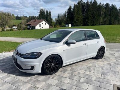 VW e-Golf