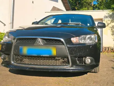 Begagnad Mitsubishi Lancer Sportback 140 HK (102 kW) 2007 Svart Kombi