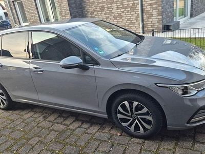 Gebraucht VW Golf VIII Active 110 PS (80 kW) 2021 Grau Limousine