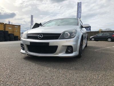 Opel Astra GTC