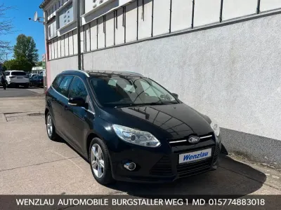 Gebraucht Ford Focus Titanium 163 PS (119 kW) 2012 Schwarz Kombi