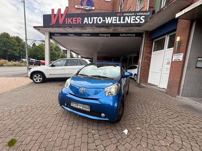 Toyota iQ