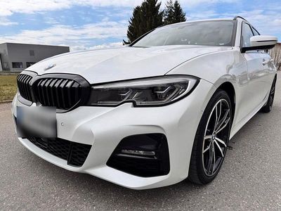 Gebraucht BMW 320 M Sport 184 PS (135 kW) 2019 Weiß Kombi