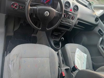 VW Caddy