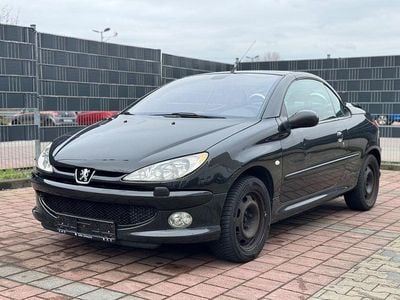 Gebraucht Peugeot 206 CC Platinum 109 PS (80 kW) 2004 Obsidien/metallic Cabrio