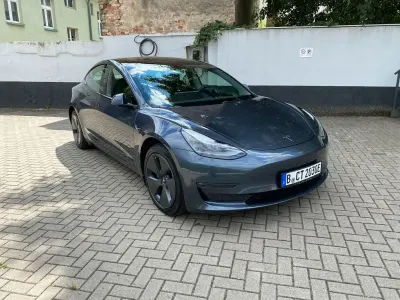 Gebraucht Tesla Model 3 Long Range AWD 366 kW (498 PS) 2021 Silber Limousine