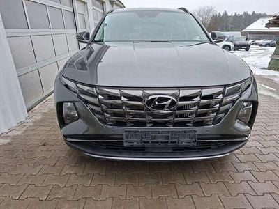 Gebraucht Hyundai Tucson Trend 180 PS (132 kW) 2021 Amazon grey / met SUV