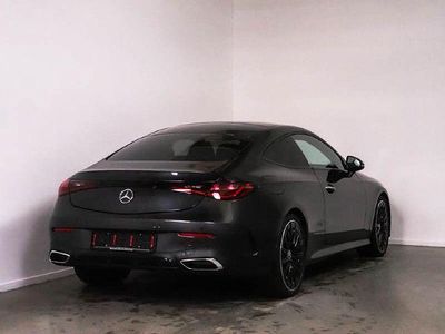 Gebraucht Mercedes CLE220 AMG 197 PS (144 kW) 2024 Grau Coupé