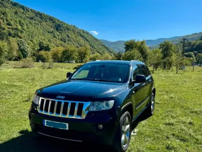 Gebraucht Jeep Grand Cherokee 241 PS (177 kW) 2012 Schwarz SUV