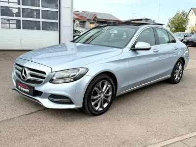 Gebraucht Mercedes C180 Avantgarde 156 PS (114 kW) 2015 Silber Limousine