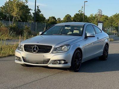 Mercedes C180