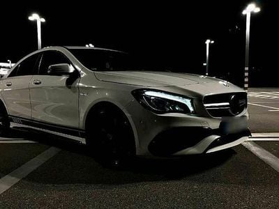 Usata Mercedes CLA45 AMG AMG 381 CV (280 kW) 2016 Bianco Coupé