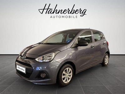 Gebraucht Hyundai i10 Classic 67 PS (49 kW) 2015 Grau Kleinwagen