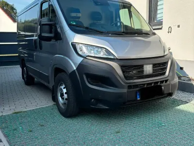 Gebraucht Fiat Ducato 140 PS (102 kW) 2024 Grau Van