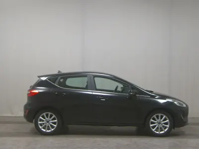 Gebraucht Ford Fiesta Titanium 125 PS (91 kW) 2019 Schwarz Kleinwagen