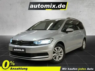 Gebraucht VW Touran Comfortline 150 PS (110 kW) 2022 Reflexsilber Van / Kleinbus