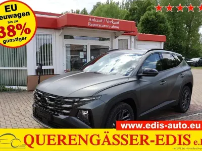 Neu Hyundai Tucson Edition 150 PS (110 kW) 2026 Pine green matt SUV